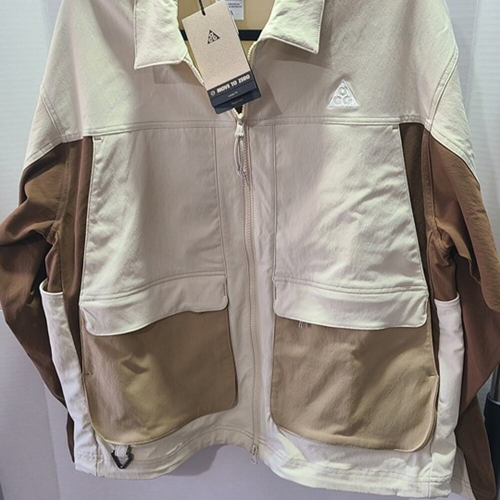 Nike ACG Move to Zero Full Zip Jacket Tan/Brown Men's M NWT Outdoor Utility